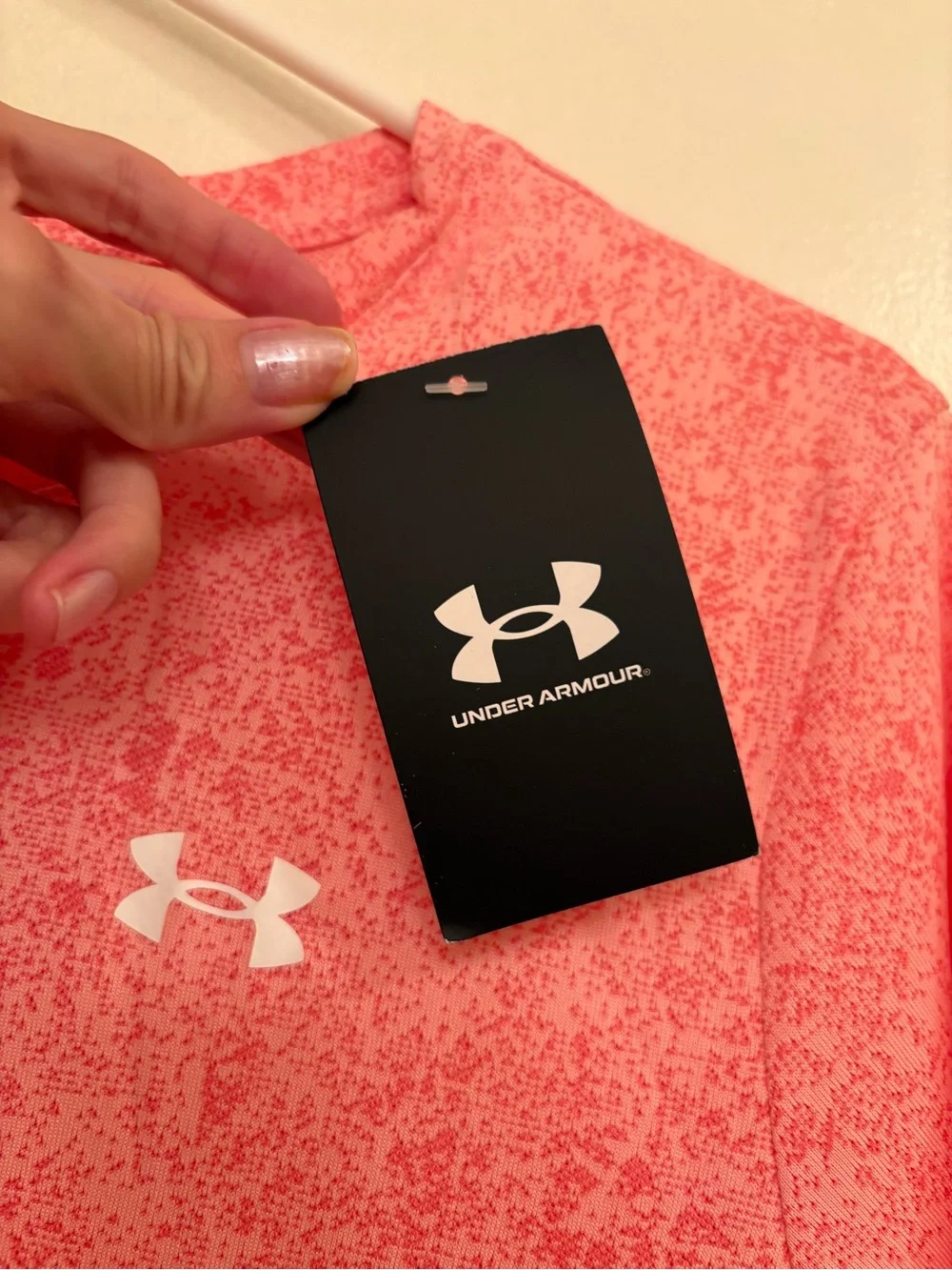 NWT Under Armour Women's Tech Twist T-Shirt - Size Medium - Picture 10 of 12